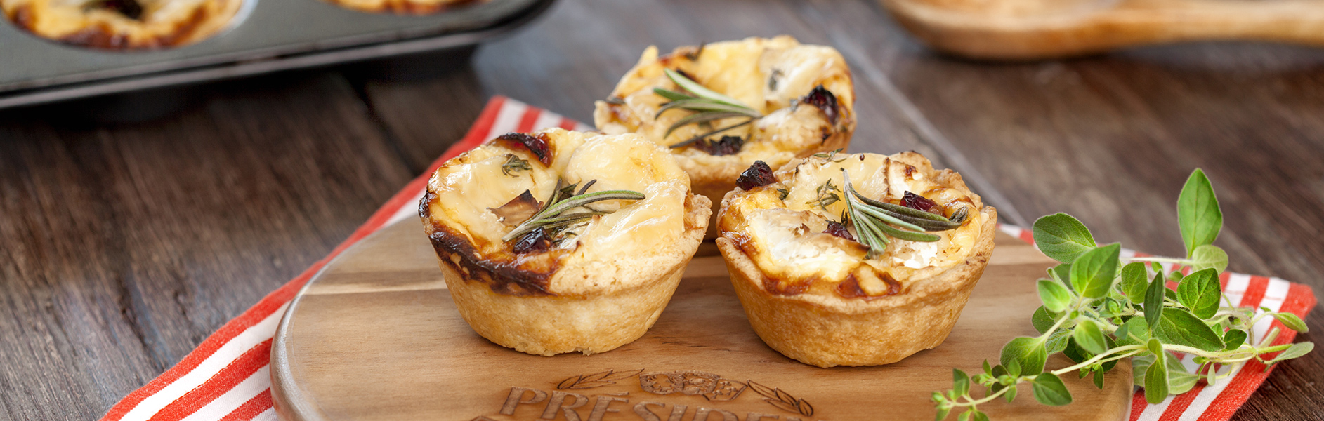 Miniquiche s camembertem a bylinkami placeholder